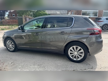 Used Peugeot 308 2021 for sale - 78449385: Photo