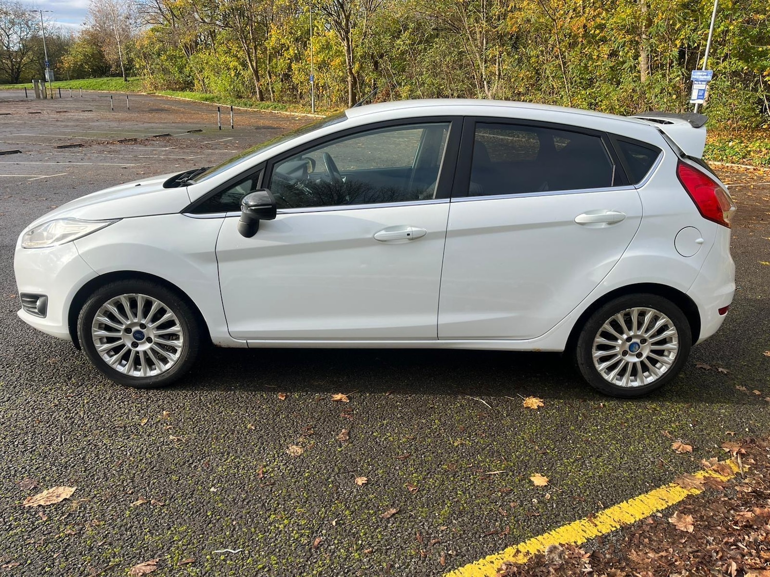 Used Ford Fiesta 2014 for sale - 76616687: Photo 2