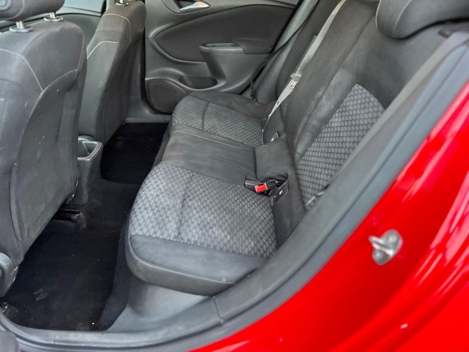 Used Vauxhall Astra 2016 for sale - 77120510: Photo 35