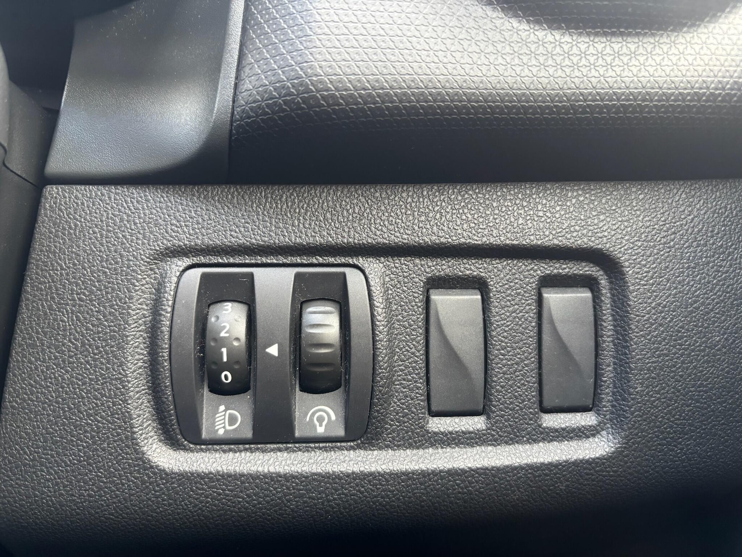 Used Renault Clio 2016 for sale - 77573724: Photo 22