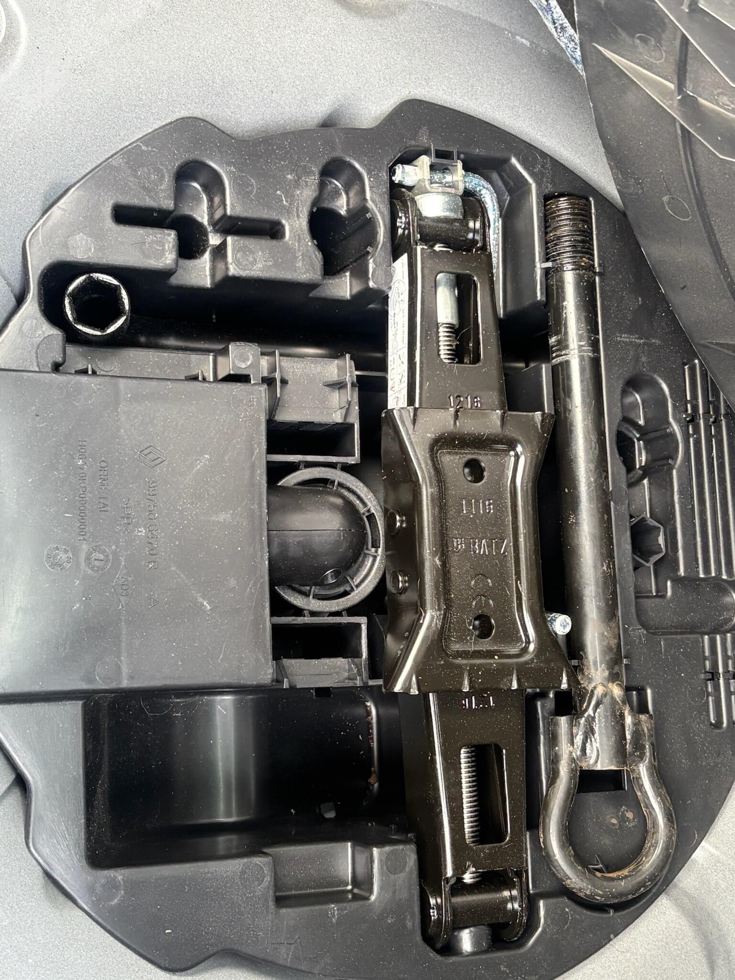 Used Renault Clio 2016 for sale - 77573724: Photo 35