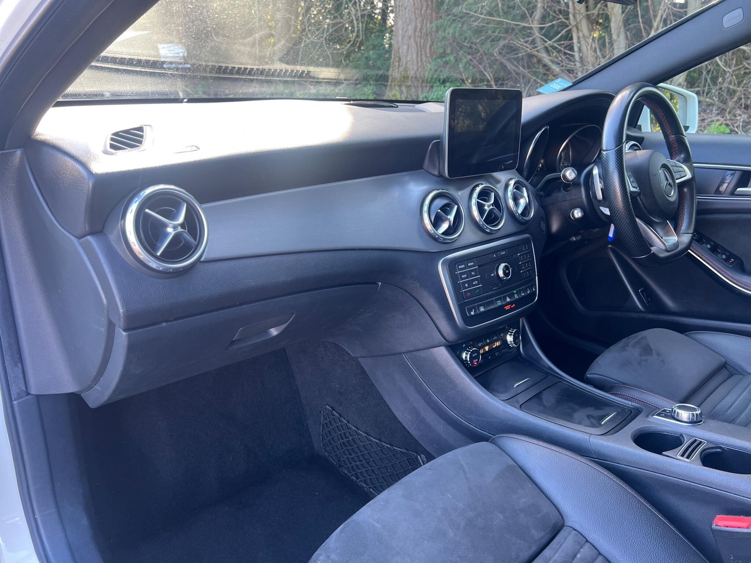 Used Mercedes-Benz GLA for sale - 77957182: Photo 31