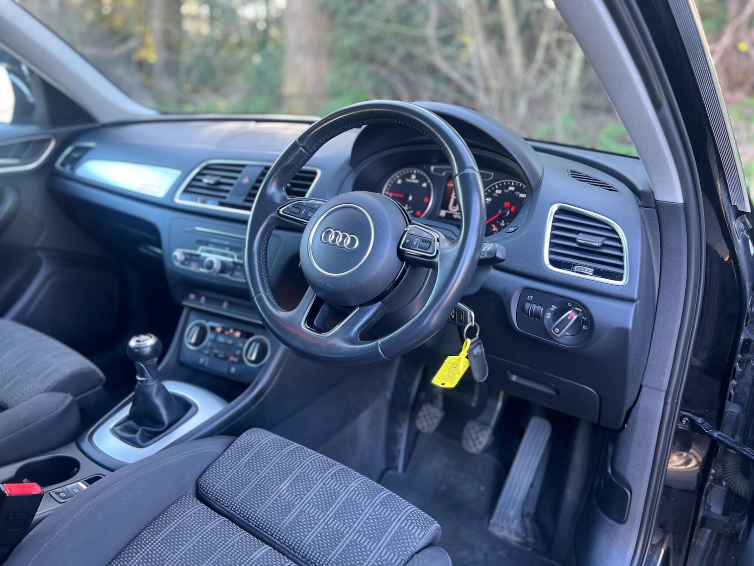 Used Audi Q3 for sale - 77957371: Photo 32