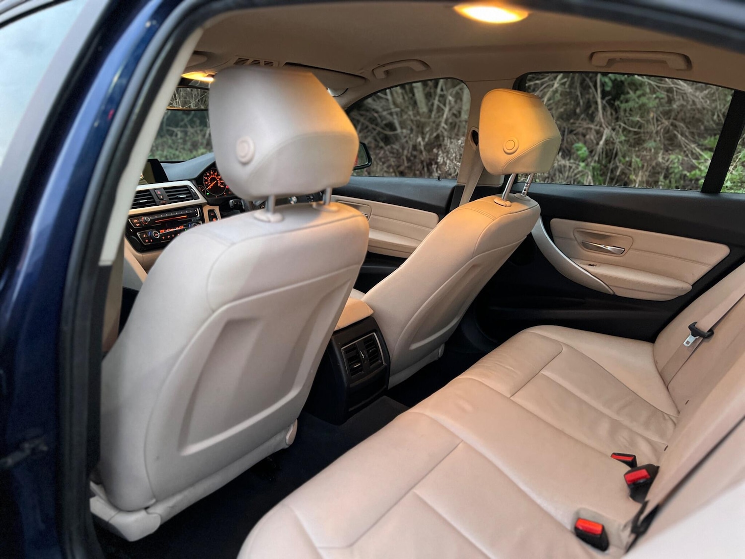 Used BMW 3 Series 2016 for sale - 77156507: Photo 38