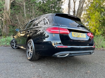 Used Mercedes-Benz E Class 2019 for sale - 77120255: Photo