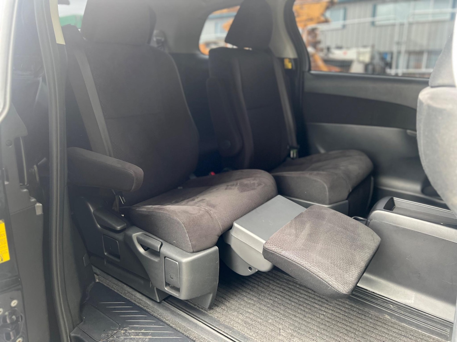 Used Toyota Estima 2025 for sale - 77120882: Photo 25