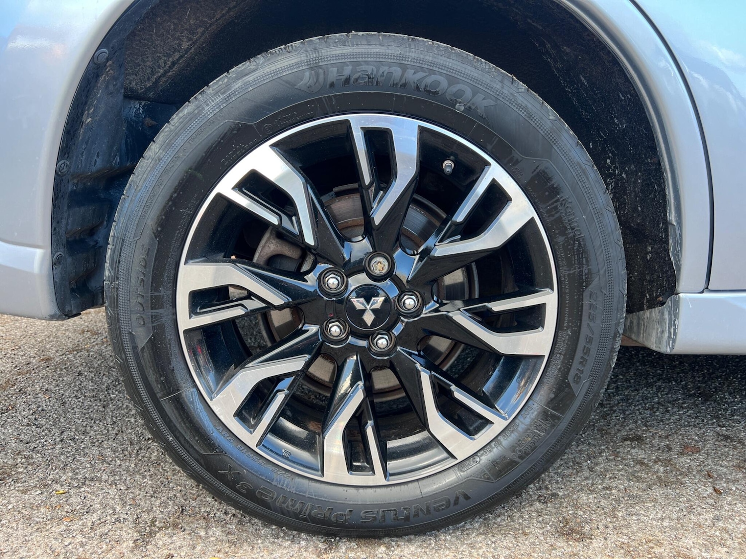 Used Mitsubishi Outlander 2017 for sale - 77892608: Photo 47