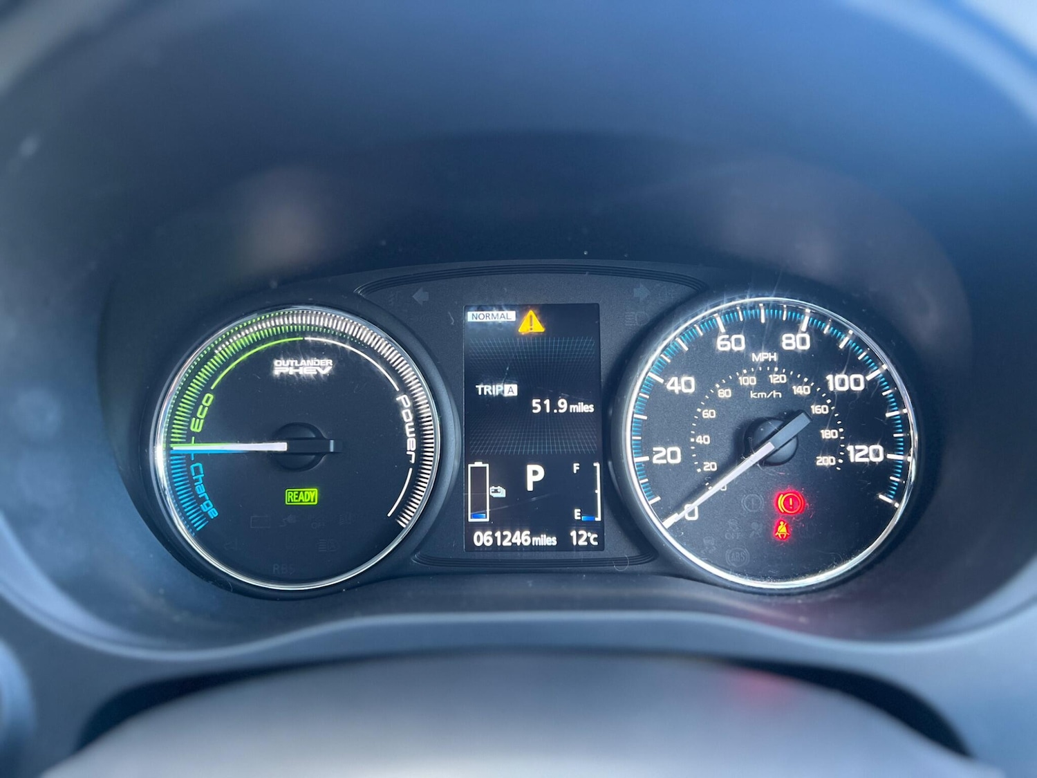 Used Mitsubishi Outlander 2017 for sale - 77892608: Photo 51