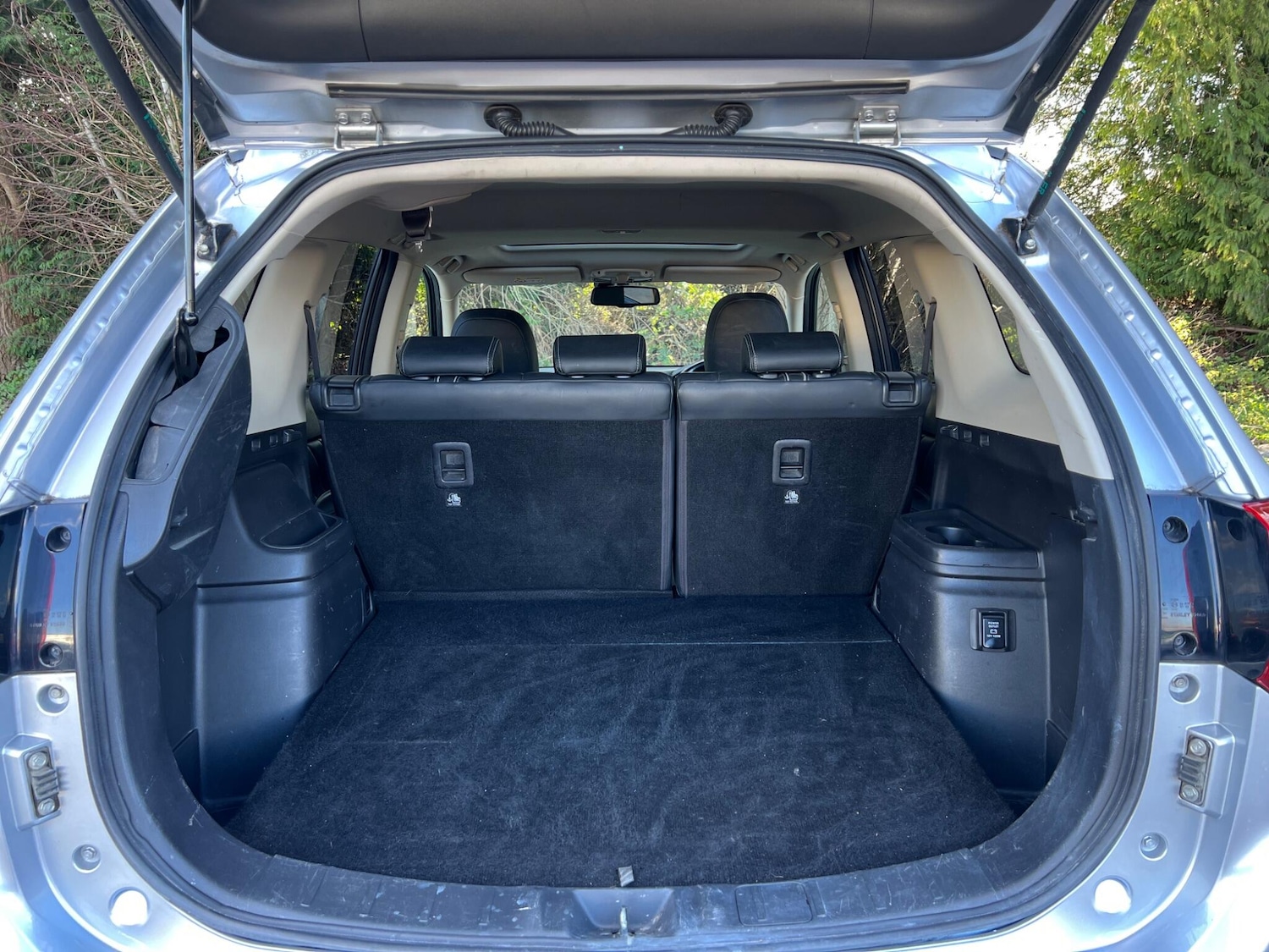 Used Mitsubishi Outlander 2017 for sale - 77892608: Photo 52