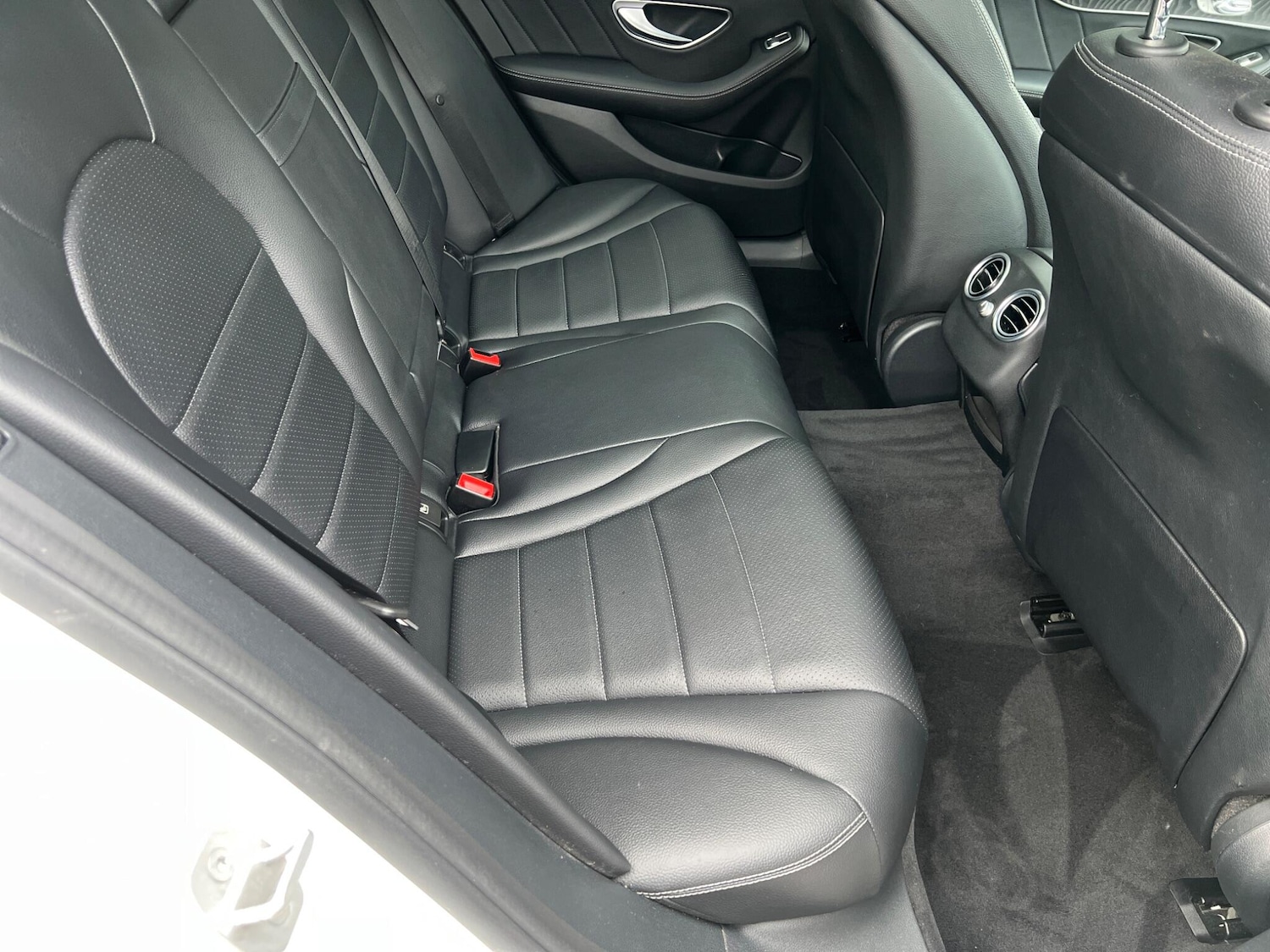 Used Mercedes-Benz C Class 2016 for sale - 77994322: Photo 38