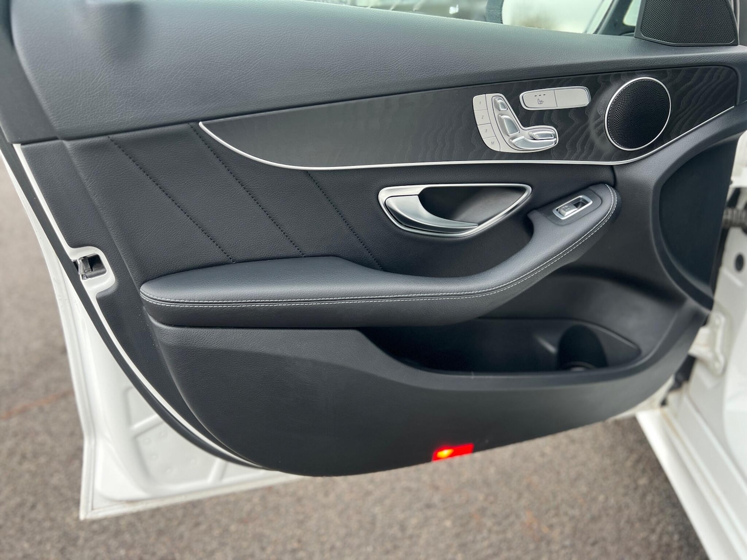 Used Mercedes-Benz C Class 2016 for sale - 77994322: Photo 43