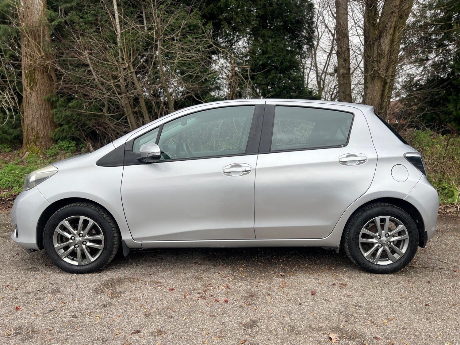 Used Toyota Yaris for sale - 77909638: Photo 19