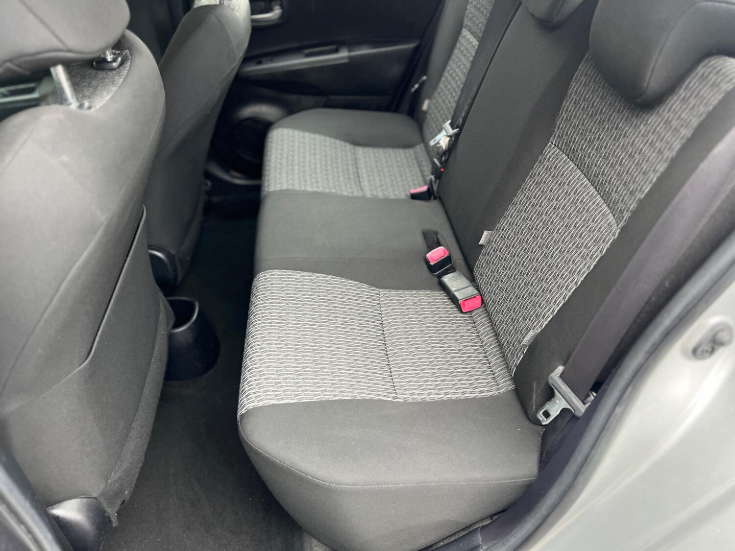 Used Toyota Yaris for sale - 77909638: Photo 34