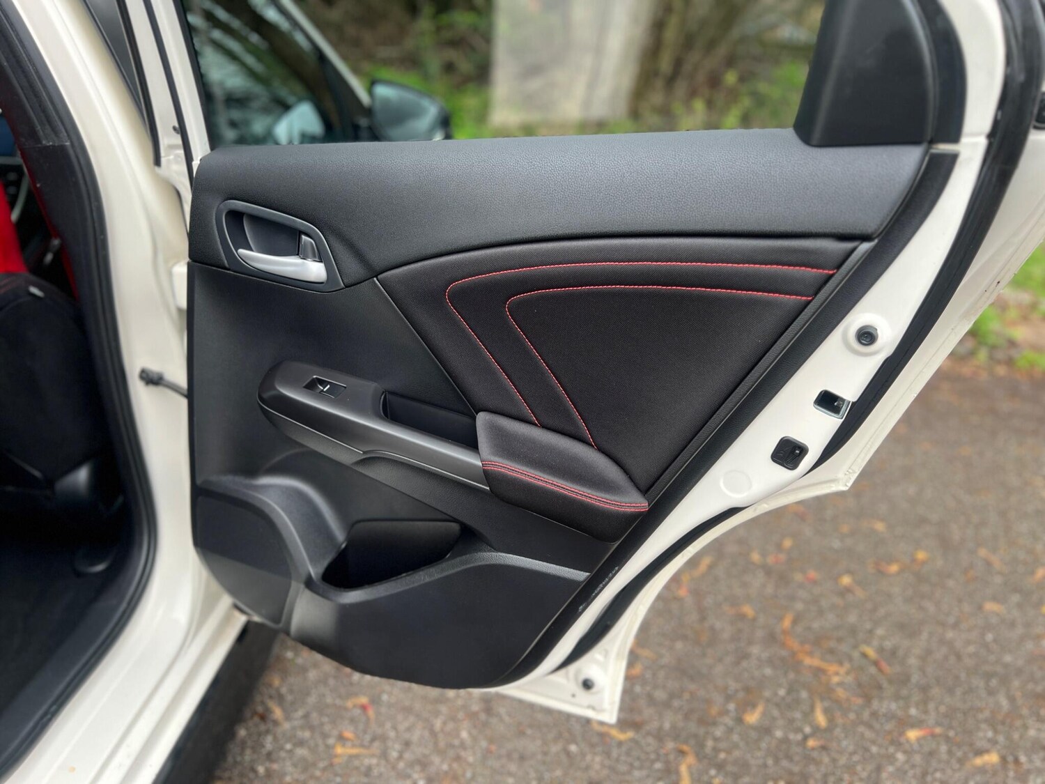 Used Honda Civic for sale - 77909481: Photo 44