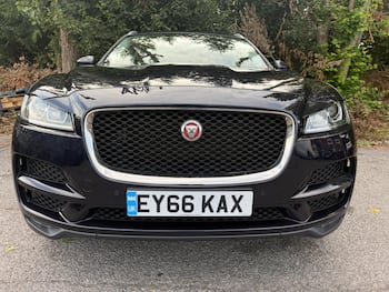 Used Jaguar F-Pace 2016 for sale - 79726836: Photo