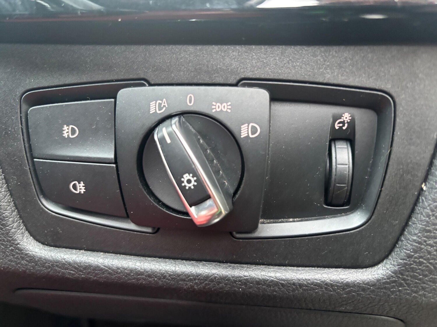 Used BMW 3 Series 2017 for sale - 77559731: Photo 21