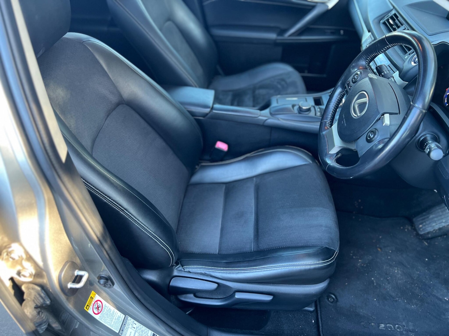 Used Lexus CT 2015 for sale - 78148155: Photo 28