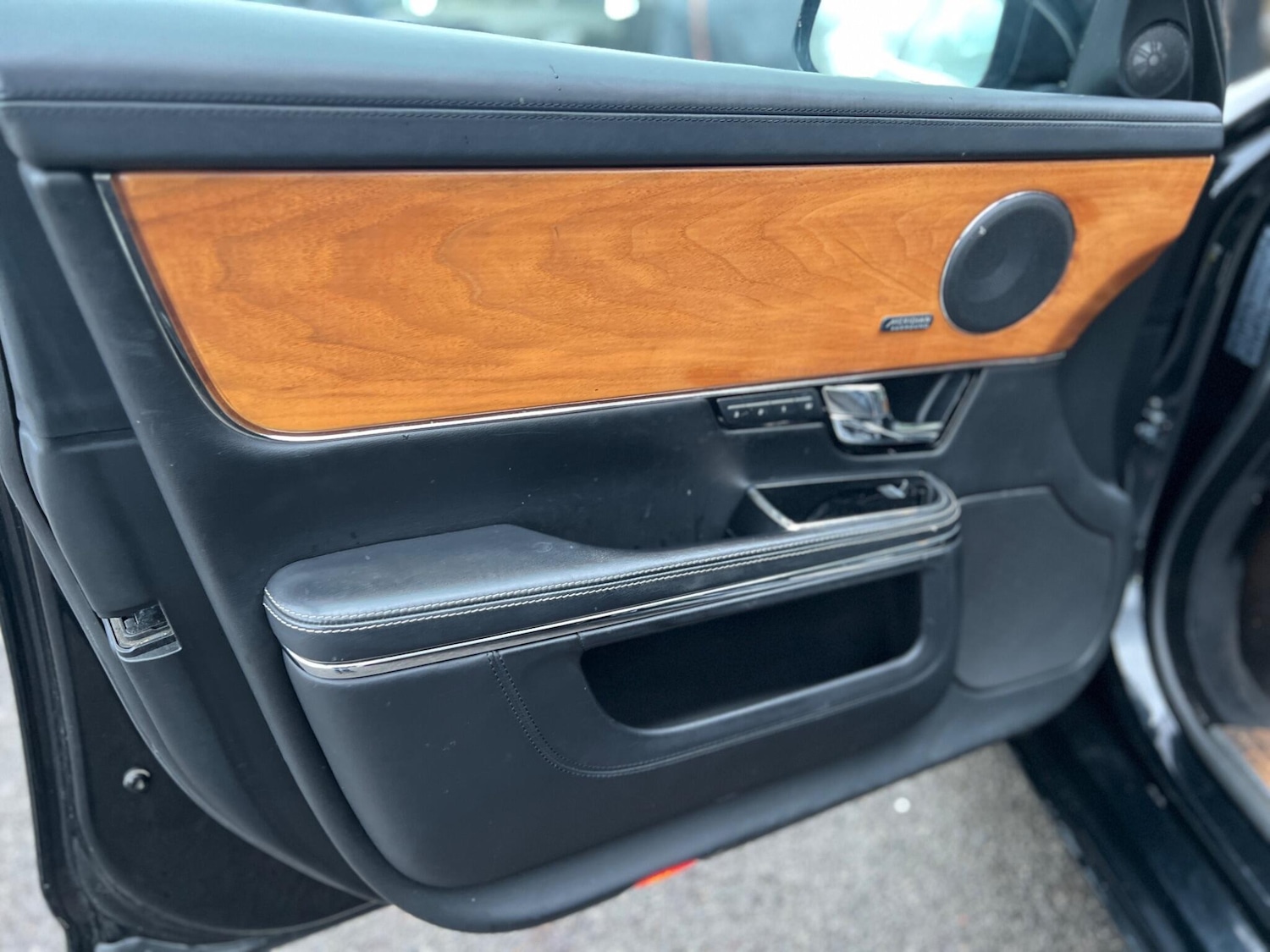 Used Jaguar XJ for sale - 77425608: Photo 28