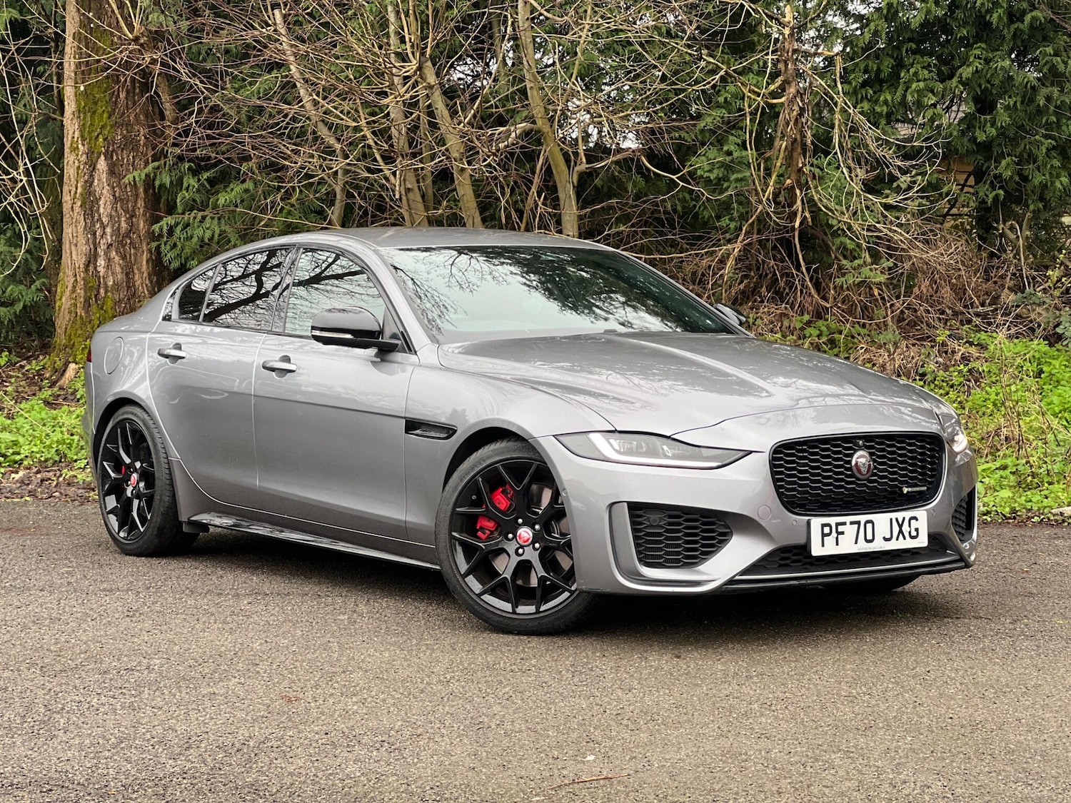 Used Jaguar XE 2020 for sale - 77799410: Photo 3