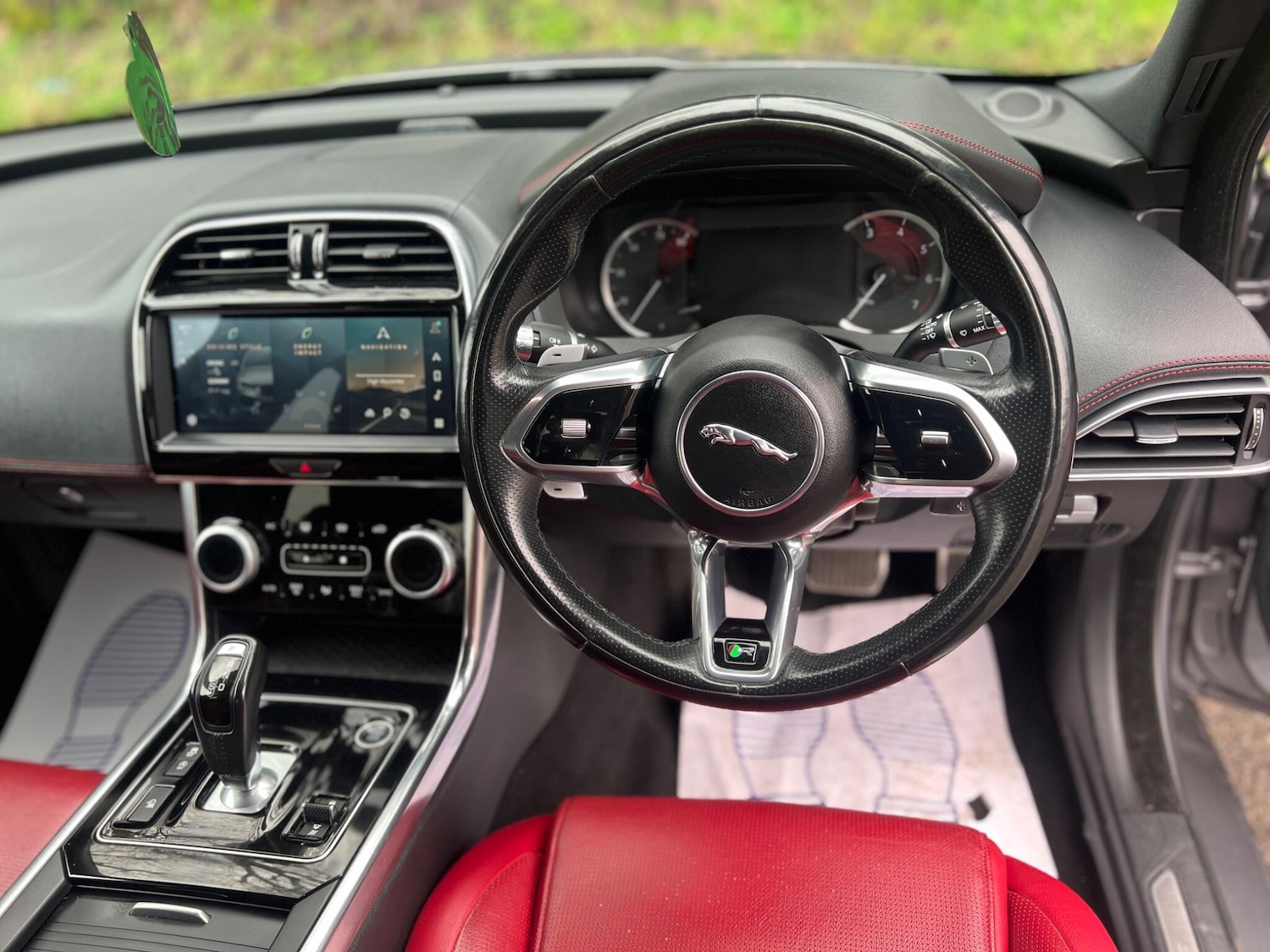 Used Jaguar XE 2020 for sale - 77799410: Photo 30