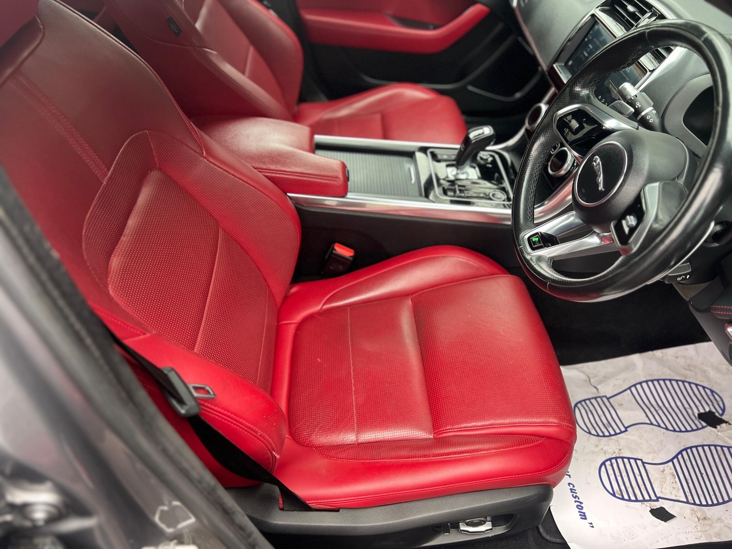 Used Jaguar XE 2020 for sale - 77799410: Photo 32