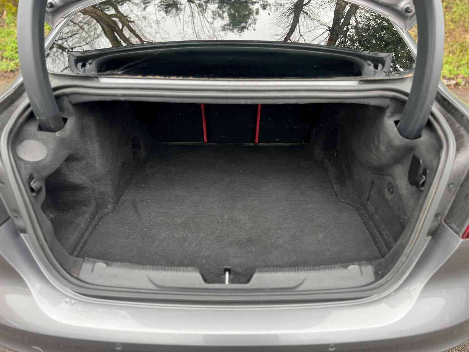 Used Jaguar XE 2020 for sale - 77799410: Photo 61