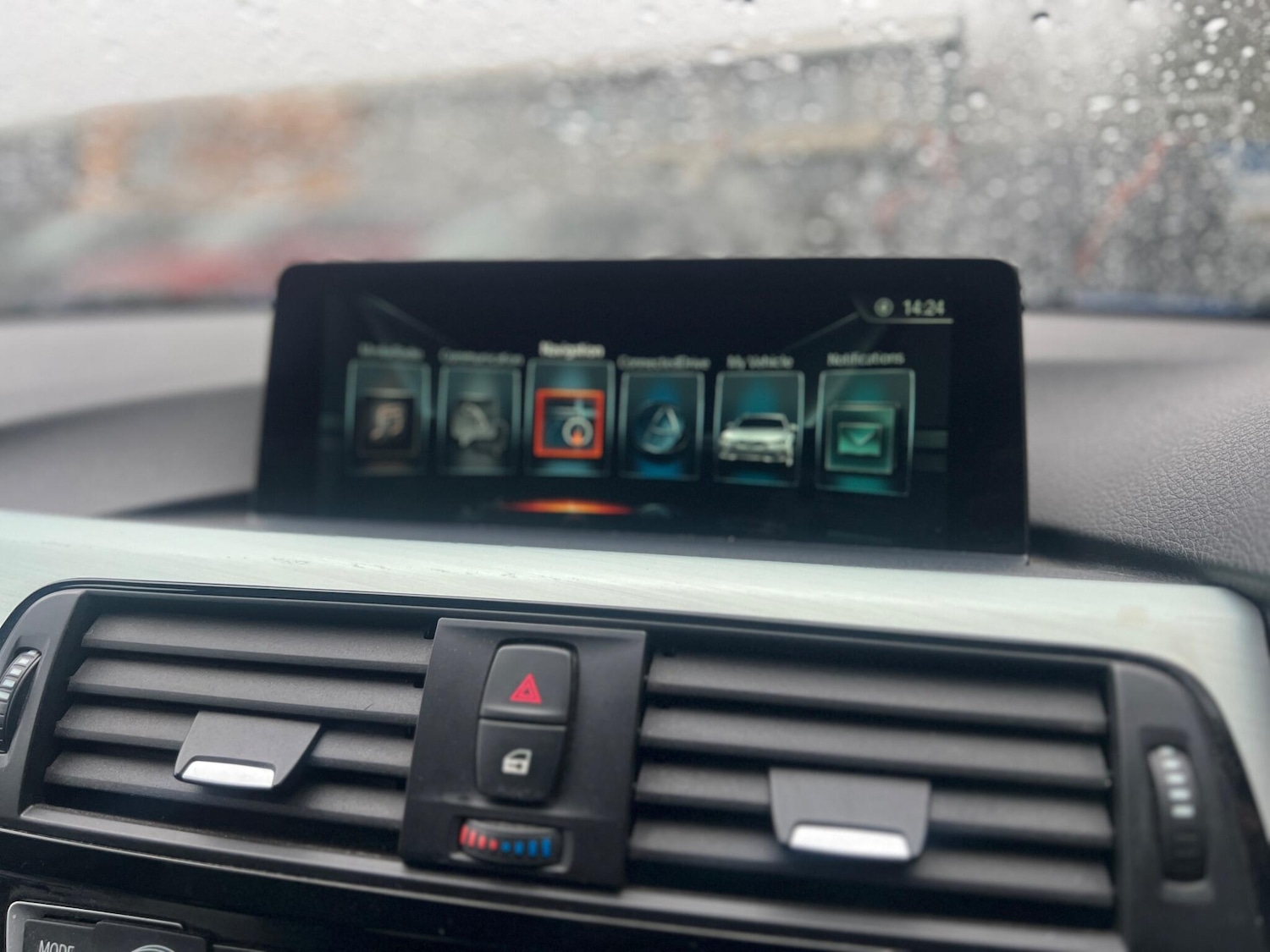 Used BMW 3 Series 2017 for sale - 77142943: Photo 52