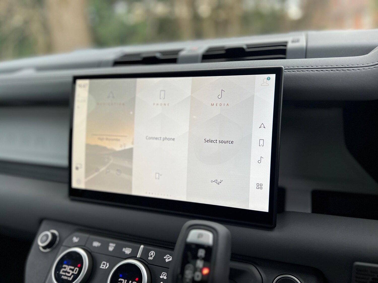 Used Land Rover Defender 110 for sale - 77671303: Photo 43