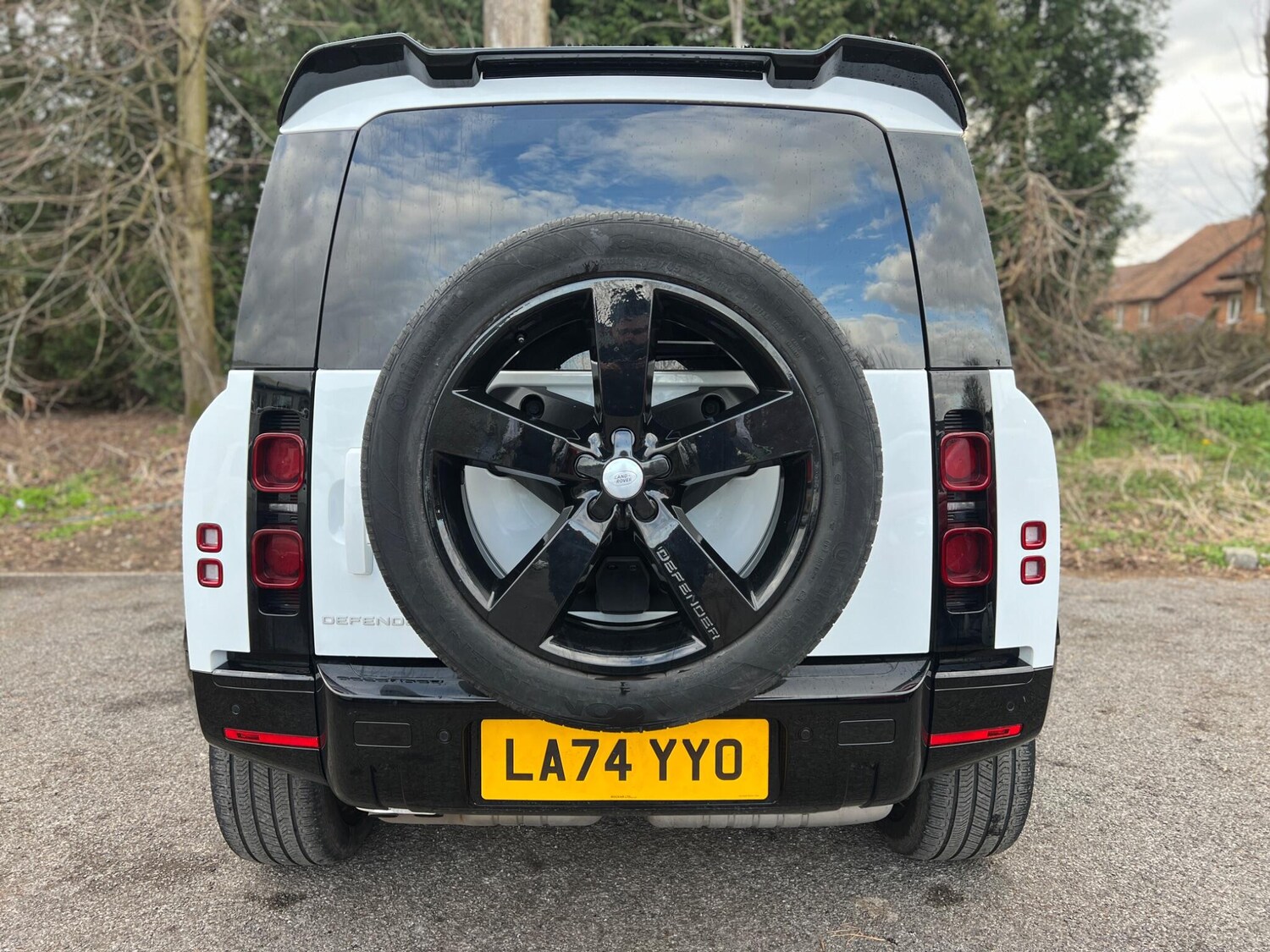 Used Land Rover Defender 110 for sale - 77671303: Photo 52