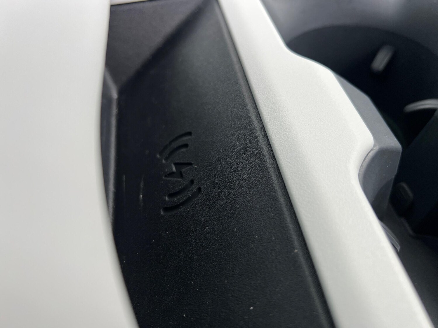 Used Land Rover Defender 110 for sale - 77671303: Photo 54