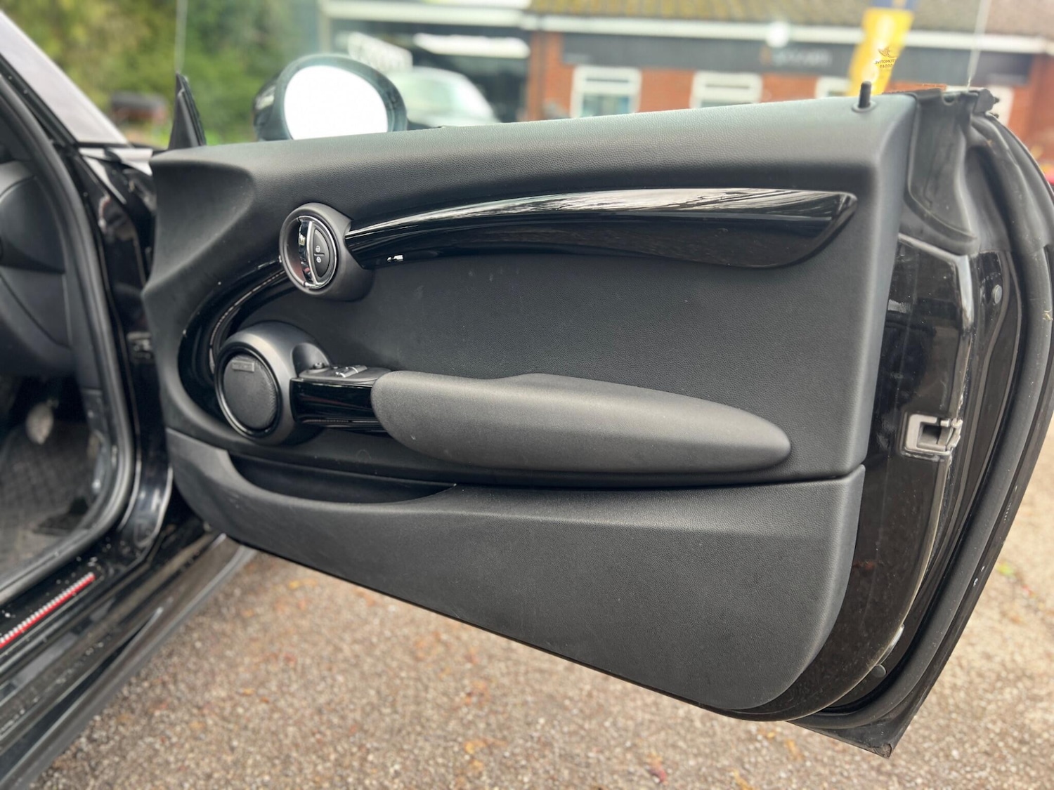 Used MINI Hatch 2017 for sale - 77892711: Photo 37