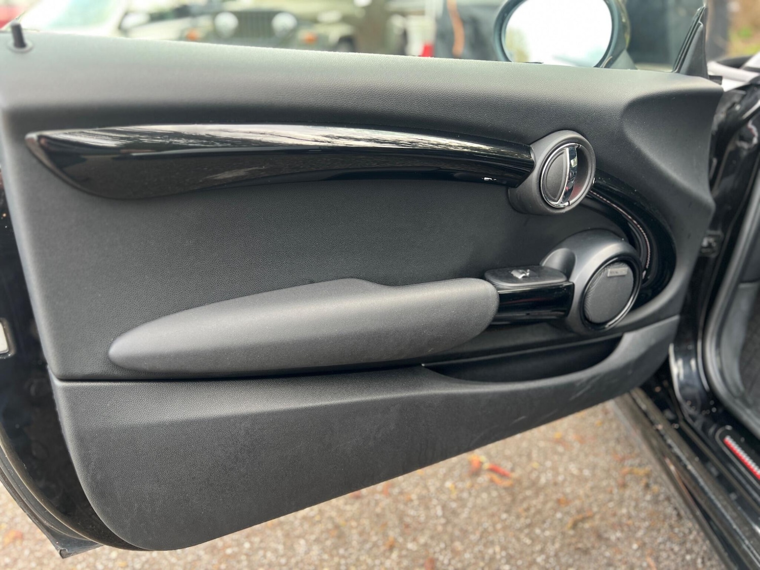 Used MINI Hatch 2017 for sale - 77892711: Photo 38