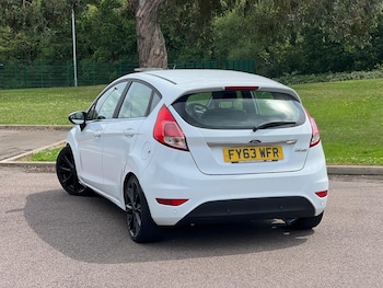Used Ford Fiesta 2013 for sale - 79107129: Photo