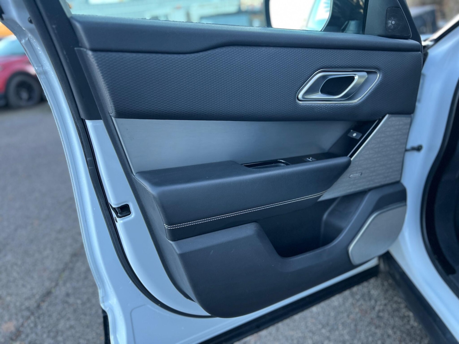 Used Land Rover Range Rover Velar 2020 for sale - 77202825: Photo 42