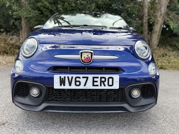 Used Abarth 595 2017 for sale - 79256301: Photo