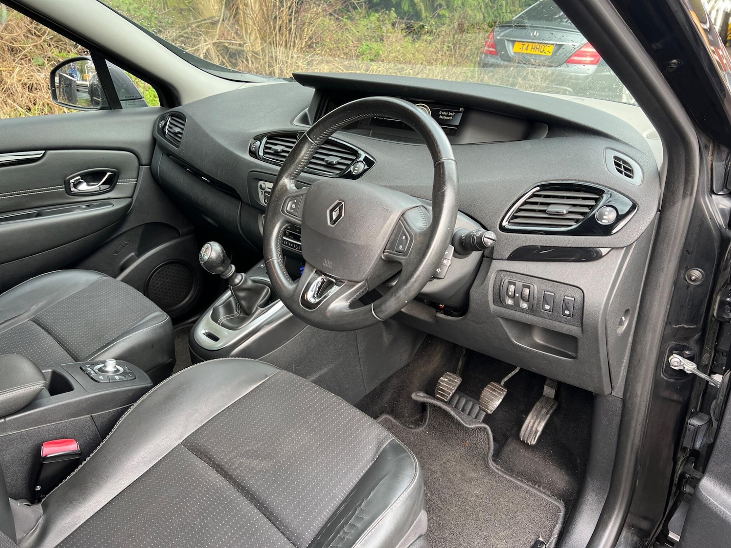 Used Renault Scenic for sale - 77683991: Photo 2