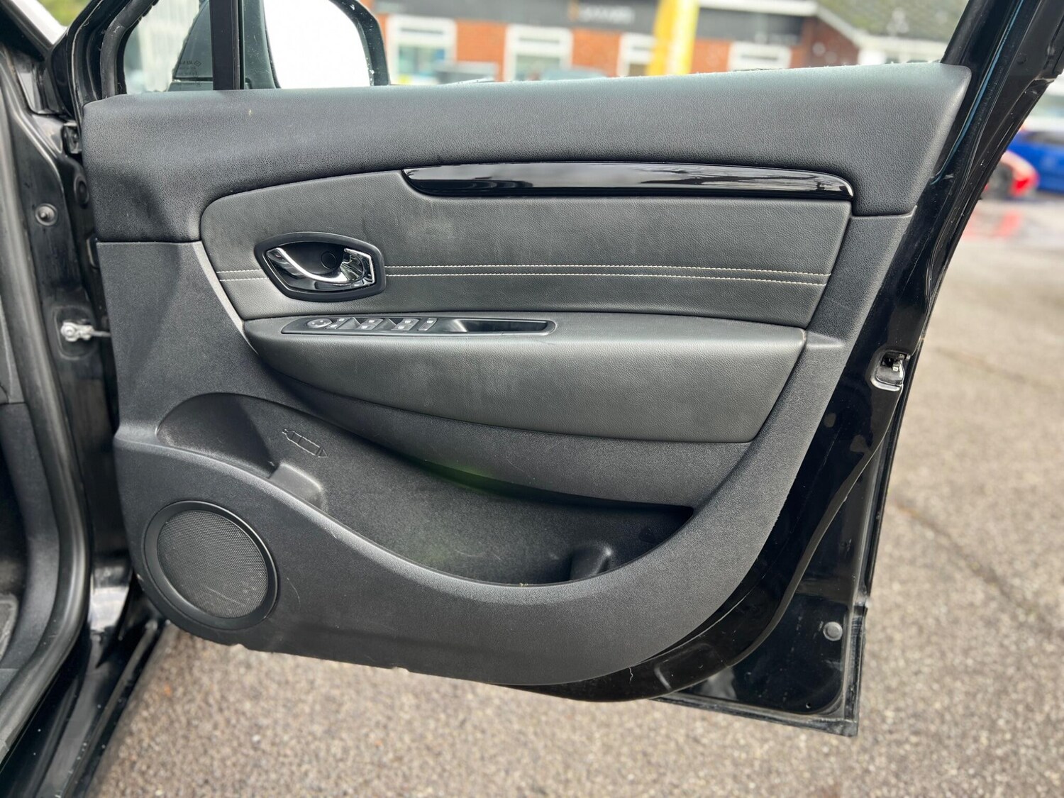 Used Renault Scenic for sale - 77683991: Photo 40