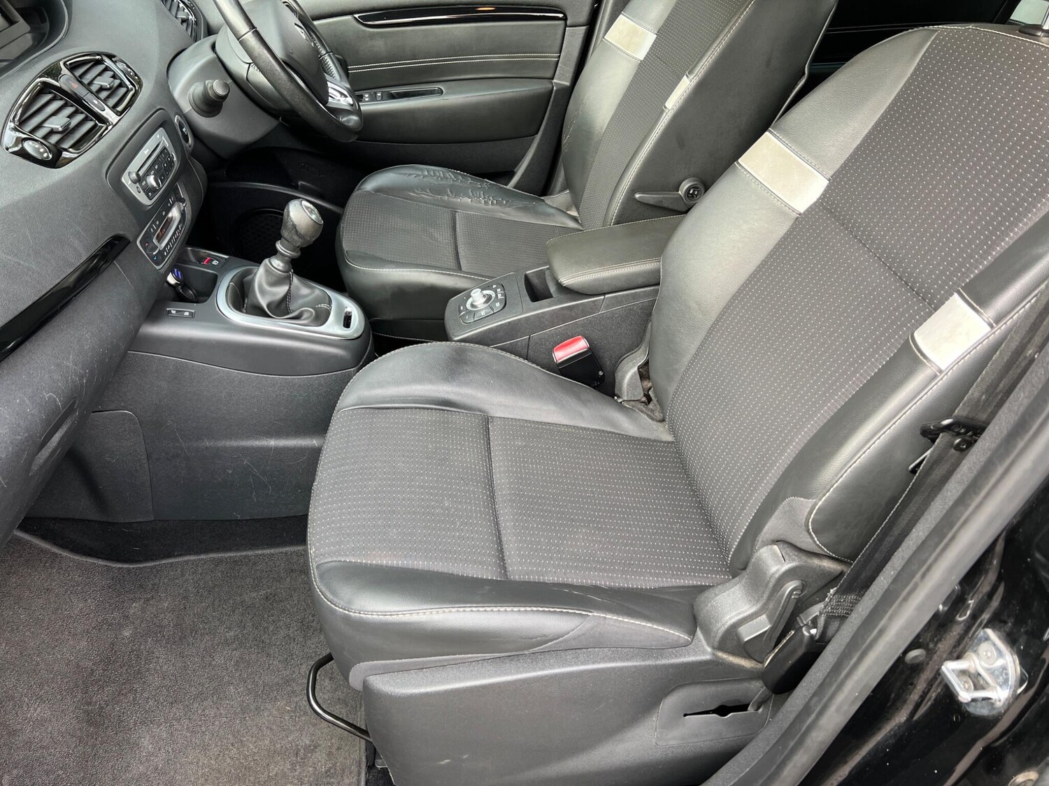 Used Renault Scenic for sale - 77683991: Photo 52