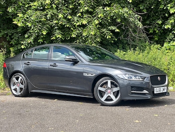 Used Jaguar XE 2016 for sale - 78866978: Photo
