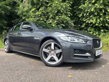 Used Jaguar XE 2016 for sale - 78866978: Photo
