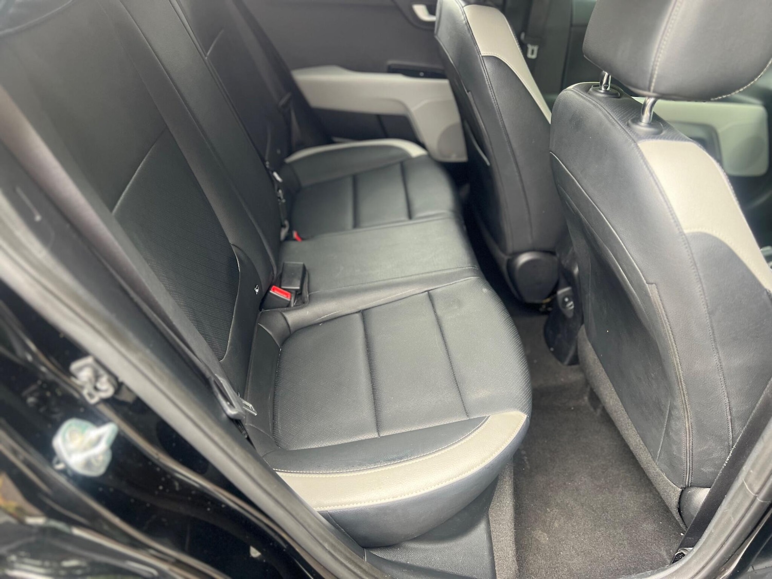 Used Kia Stonic 2020 for sale - 77238450: Photo 30