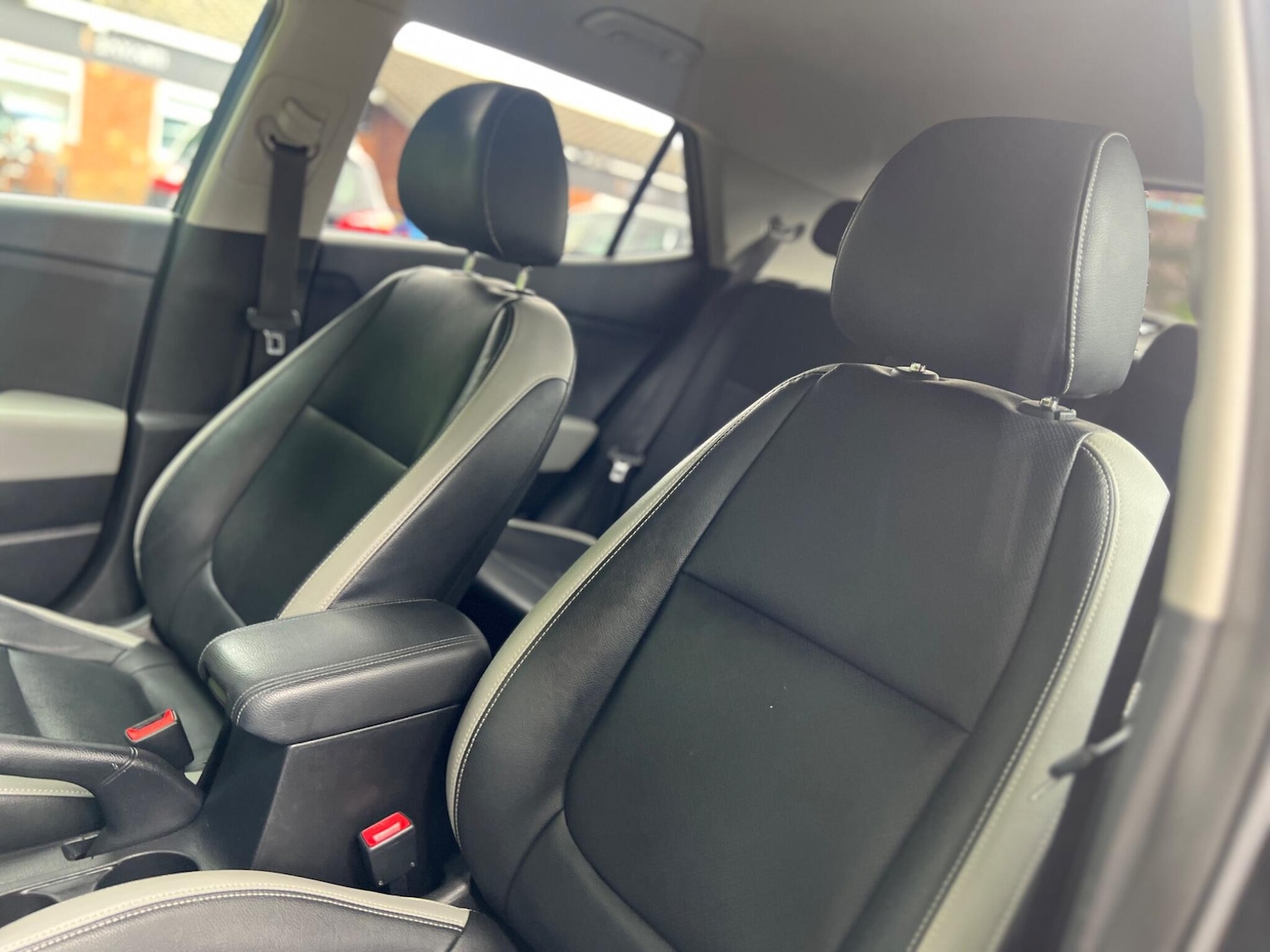 Used Kia Stonic 2020 for sale - 77238450: Photo 54