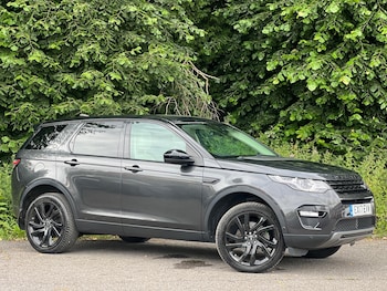 Used Land Rover Discovery Sport 2017 for sale - 78969452: Photo