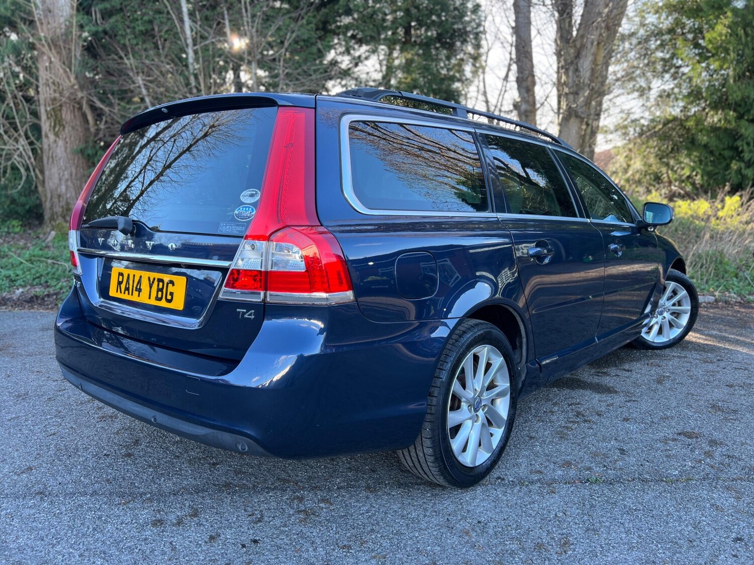 Used Volvo V70 for sale - 77909746: Photo 28