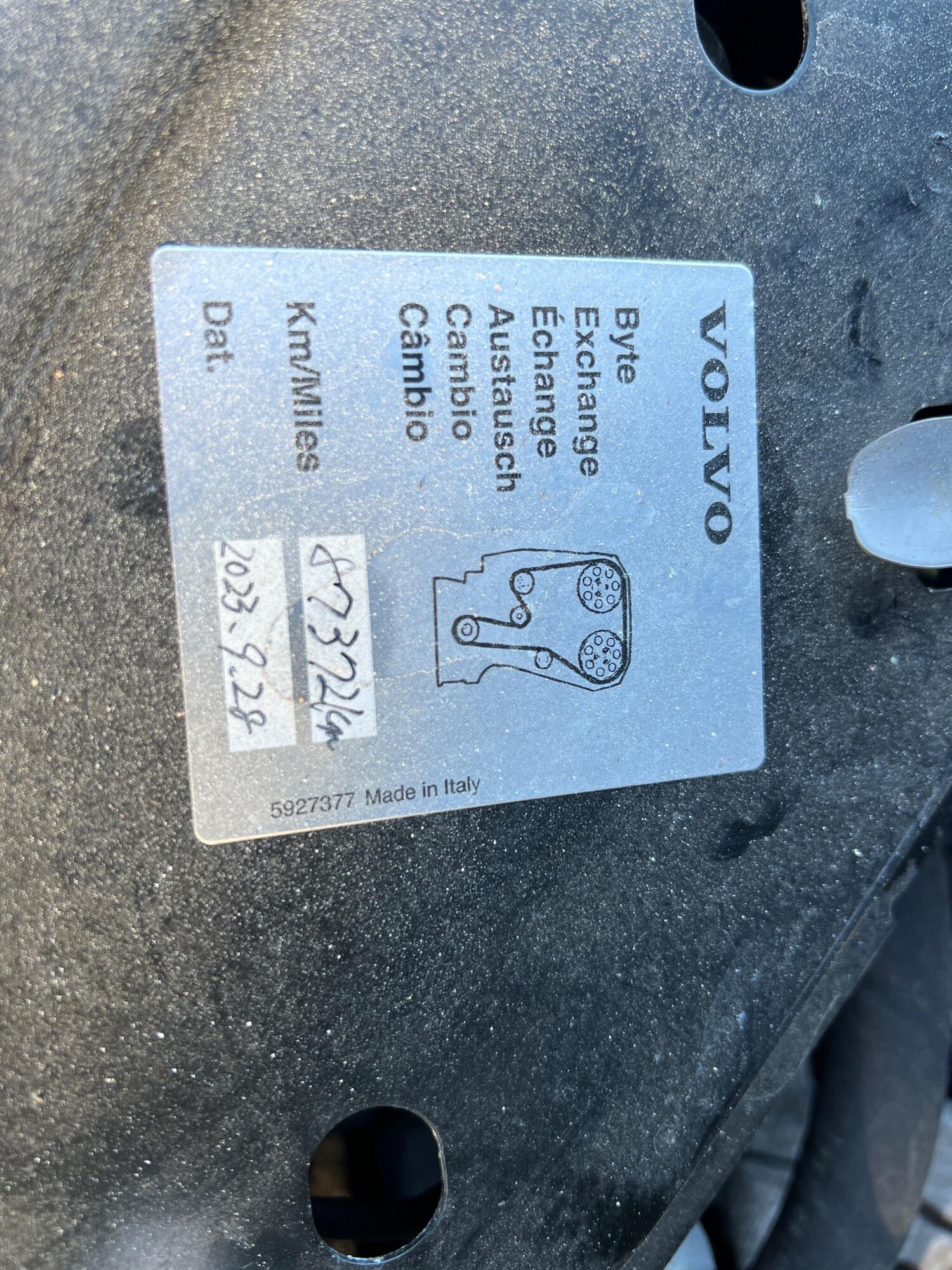 Used Volvo V70 for sale - 77909746: Photo 62