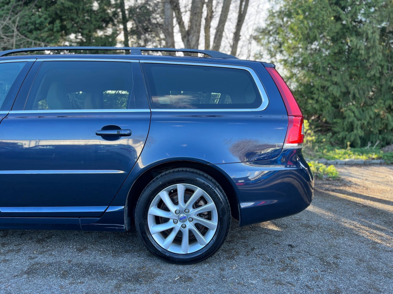 Used Volvo V70 for sale - 77909746: Photo 68