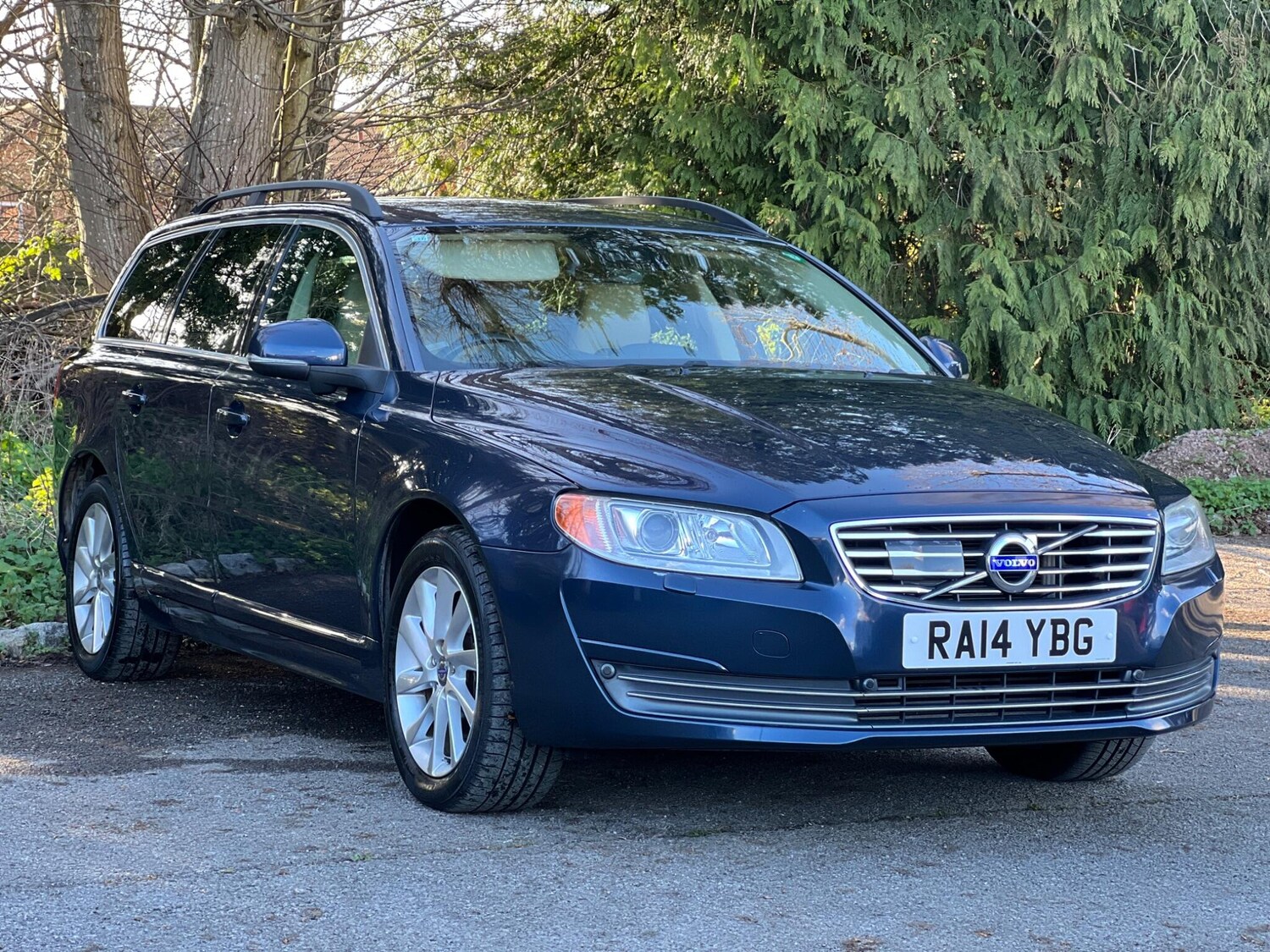Used Volvo V70 for sale - 77909746: Photo 8