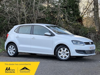 Used Volkswagen Polo 2010 for sale - 77203979: Photo