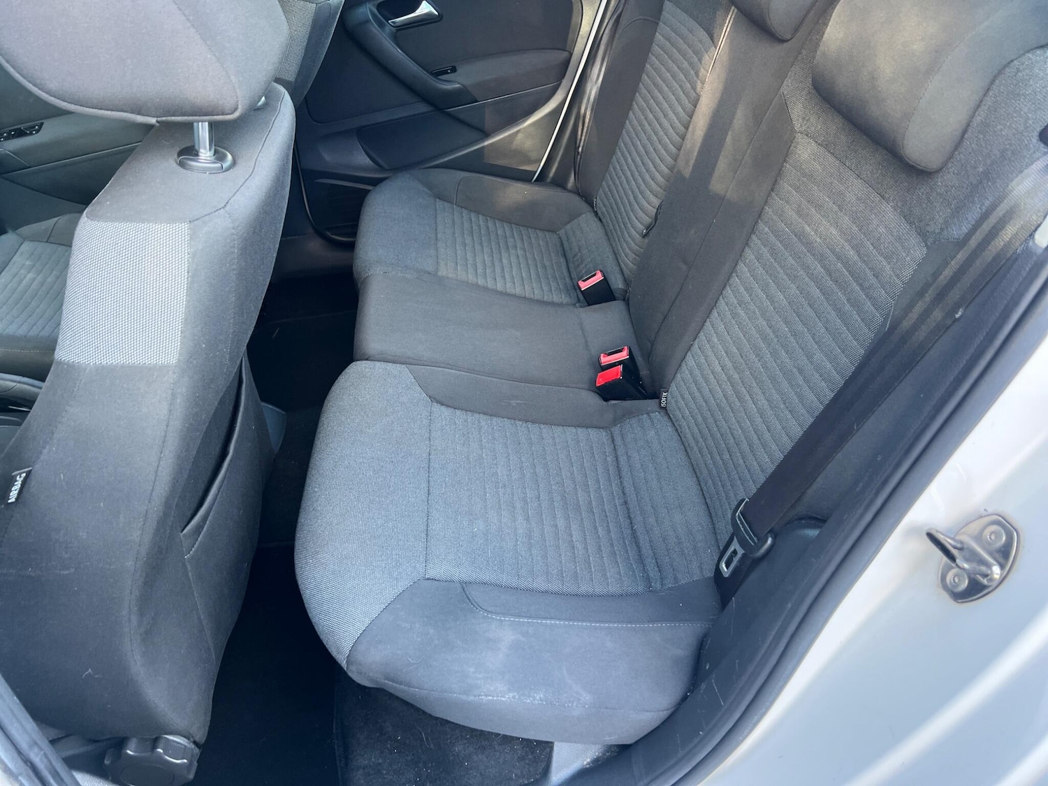 Used Volkswagen Polo 2010 for sale - 77203979: Photo 37