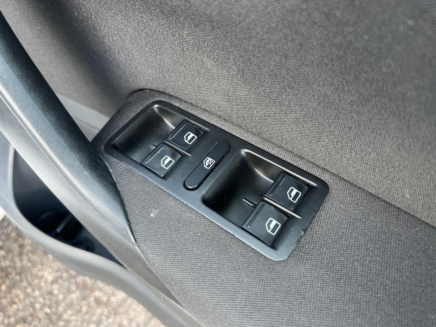 Used Volkswagen Polo 2010 for sale - 77203979: Photo 42